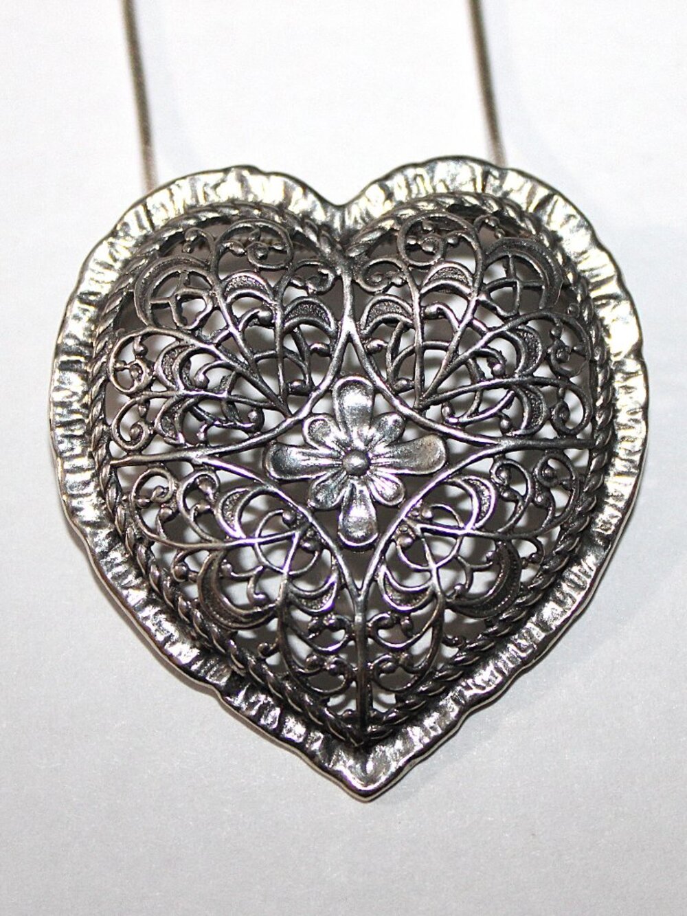 Sterling Silver Filigree Heart Snake Chain Necklace PZ Israel 20 Inches 12 Grams